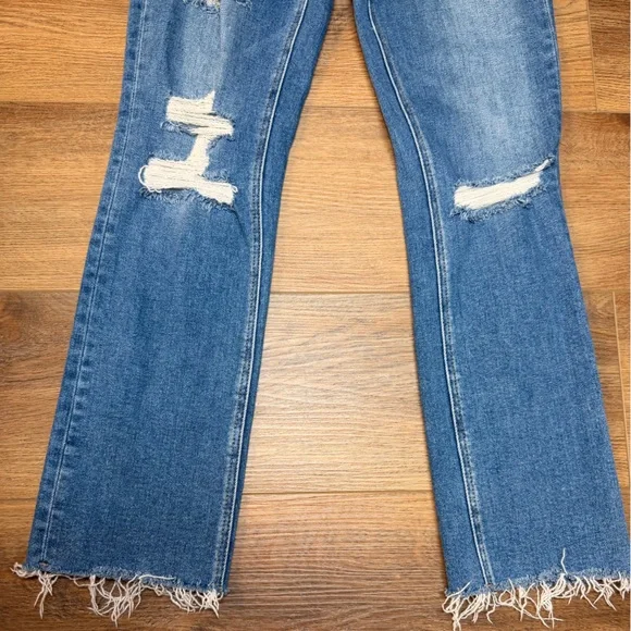 Vervet Distressed Cropped Jeans Size 24 High Rise Stretch Raw Hem Denim EUC - Picture 8 of 16